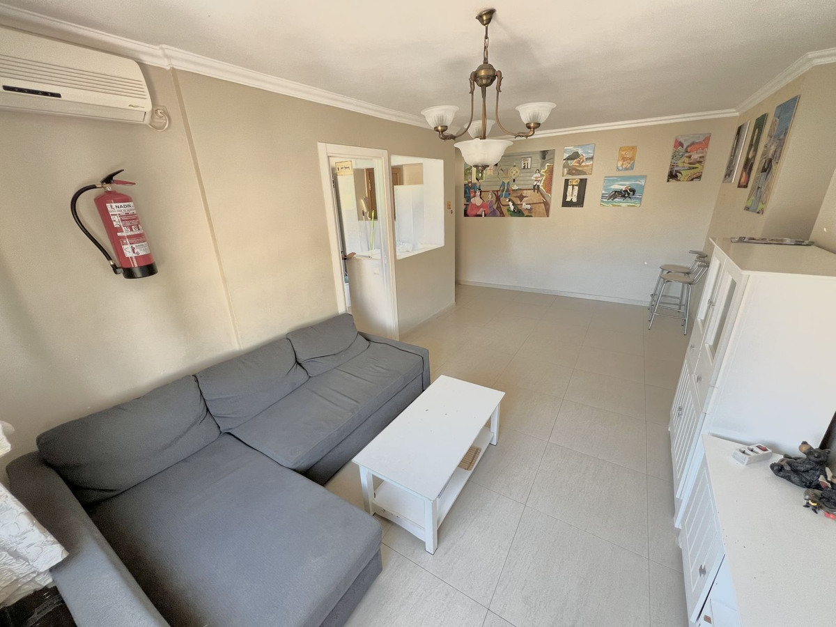 2 Dormitorio Planta Media Apartamento En Venta Fuengirola