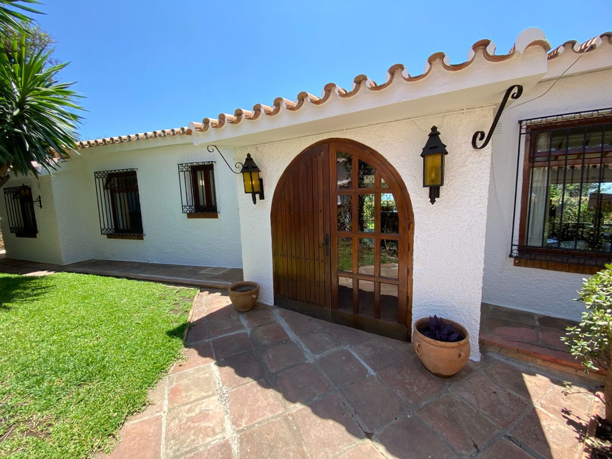 Villa te koop in Torreblanca R4359556