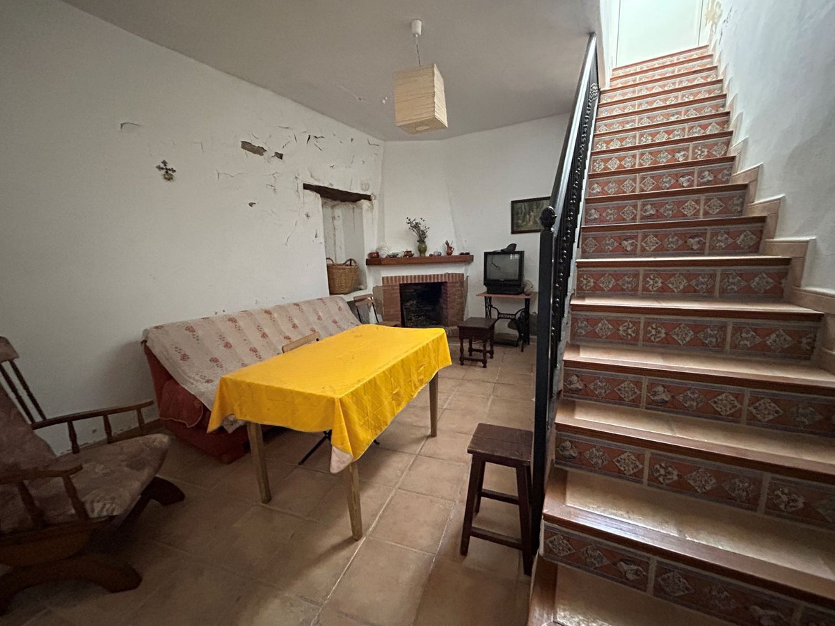 2 Bedroom Semi Detached Villa For Sale Gaucín