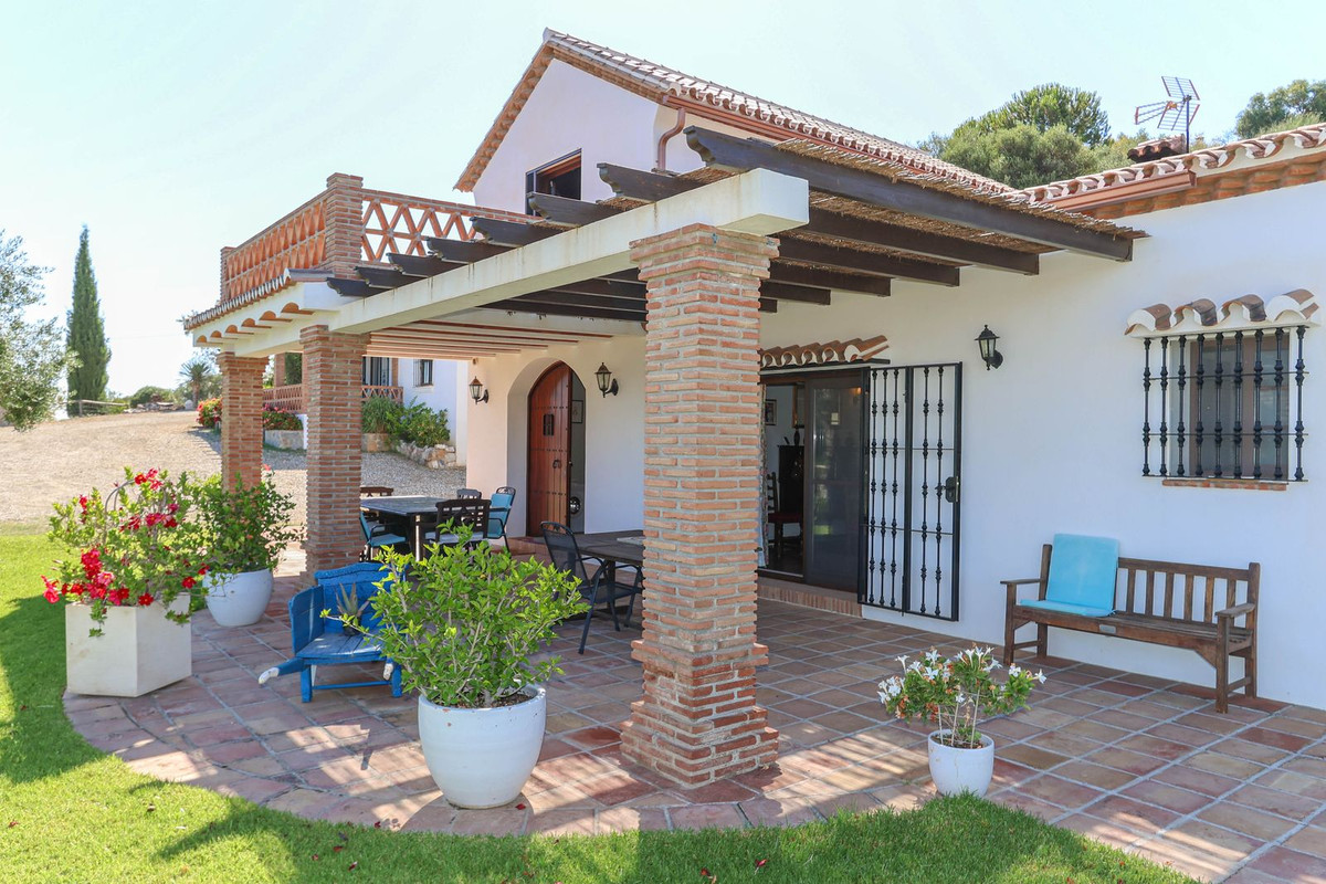 Villa Individuelle à Guaro, Costa del Sol
