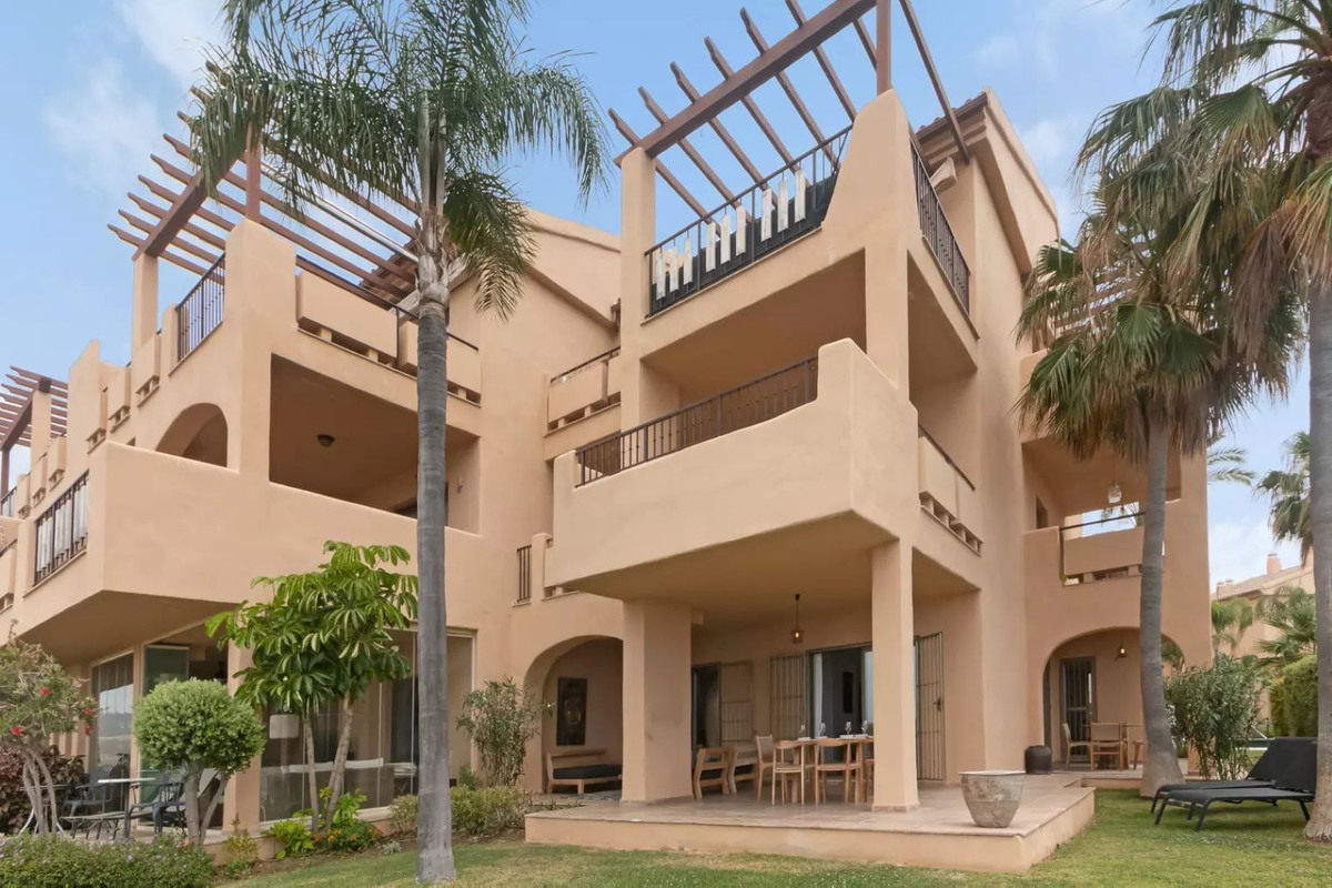 Apartamento Planta Baja en Benahavís, Costa del Sol
