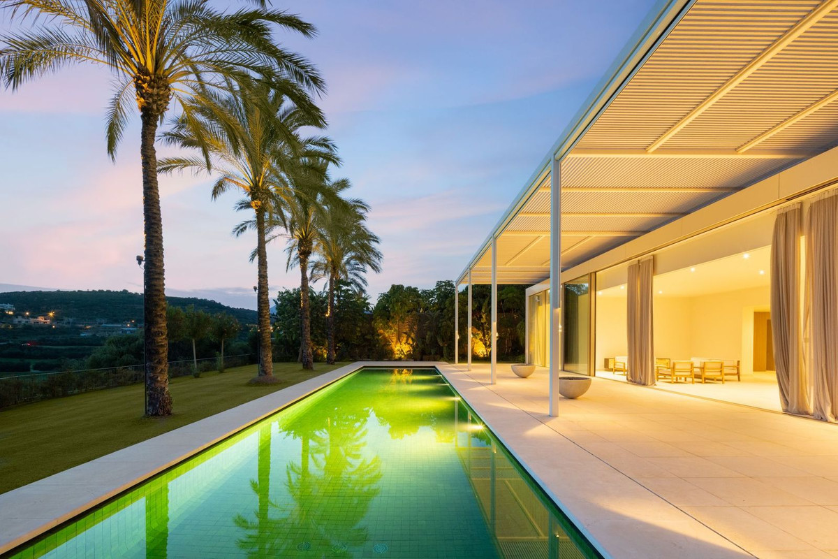 Villa te koop in Málaga R4640002
