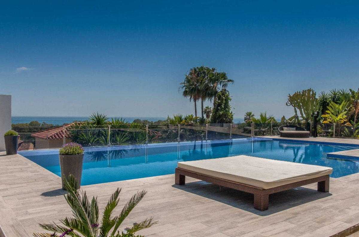 8 Schlafzimmer Freistehende Villa Zu Verkaufen Marbella
