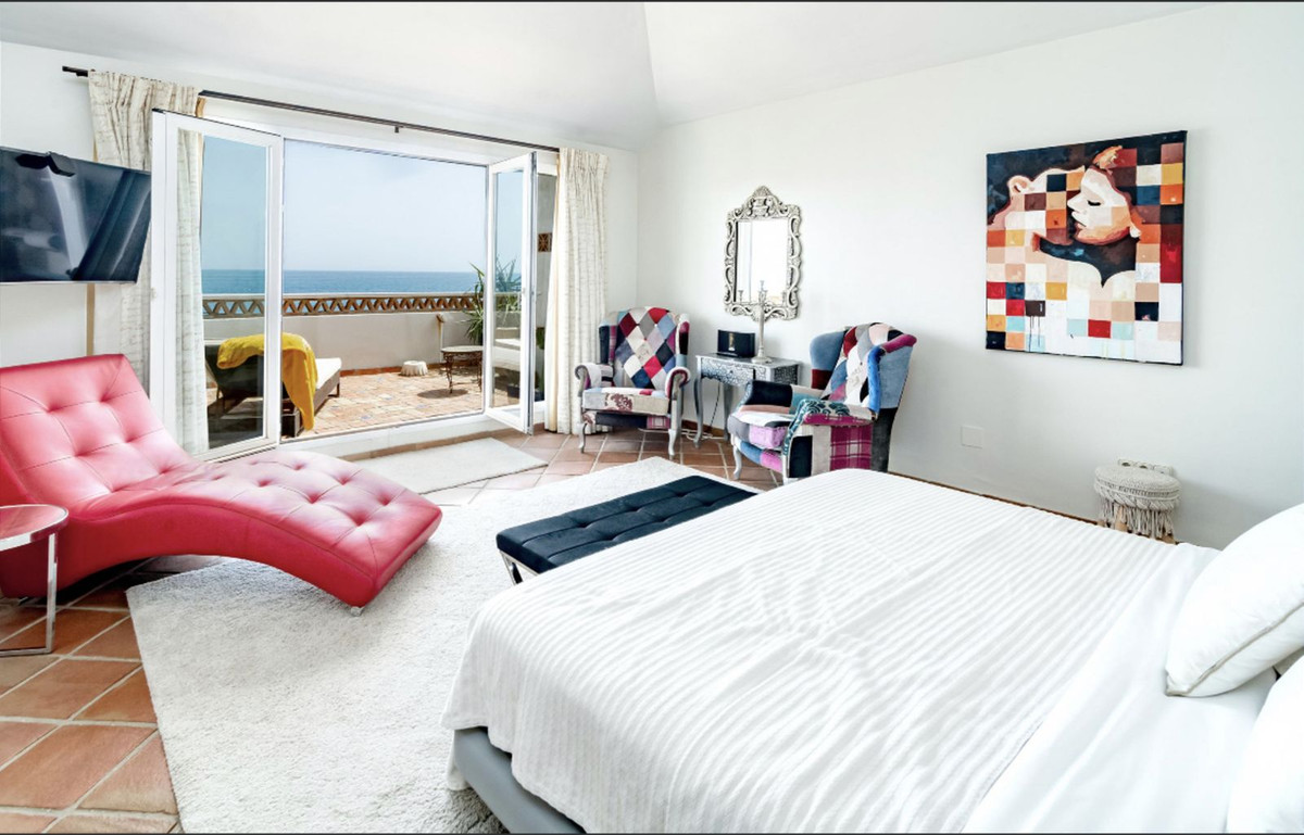 Appartement te koop in Casares Playa R4409263