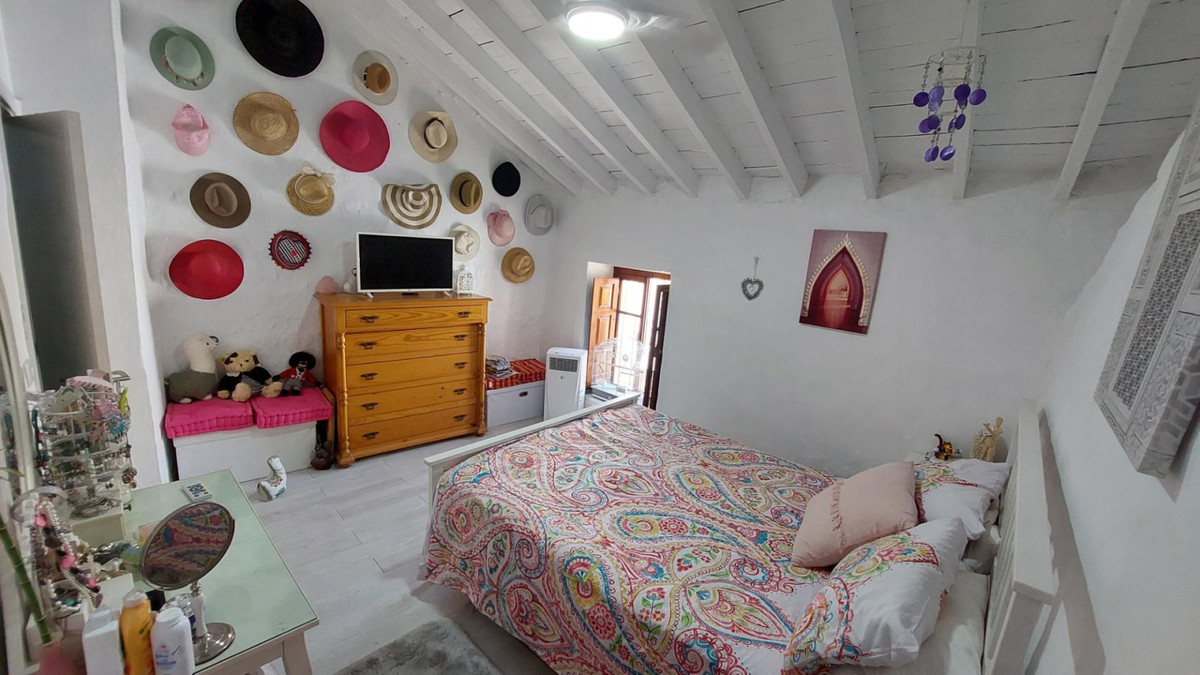 5 Bedroom Terraced Townhouse For Sale Alhaurín el Grande
