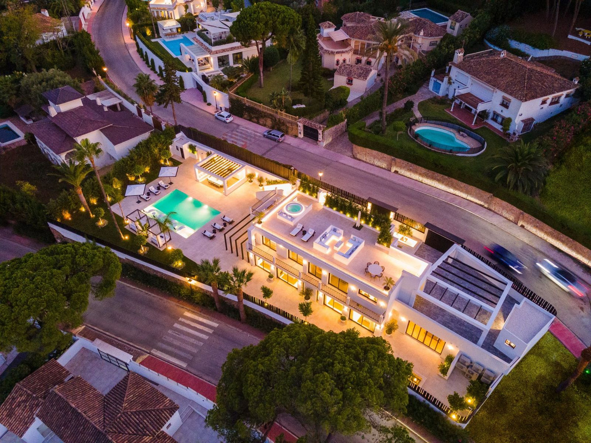 ES169702: Villa  in Marbella