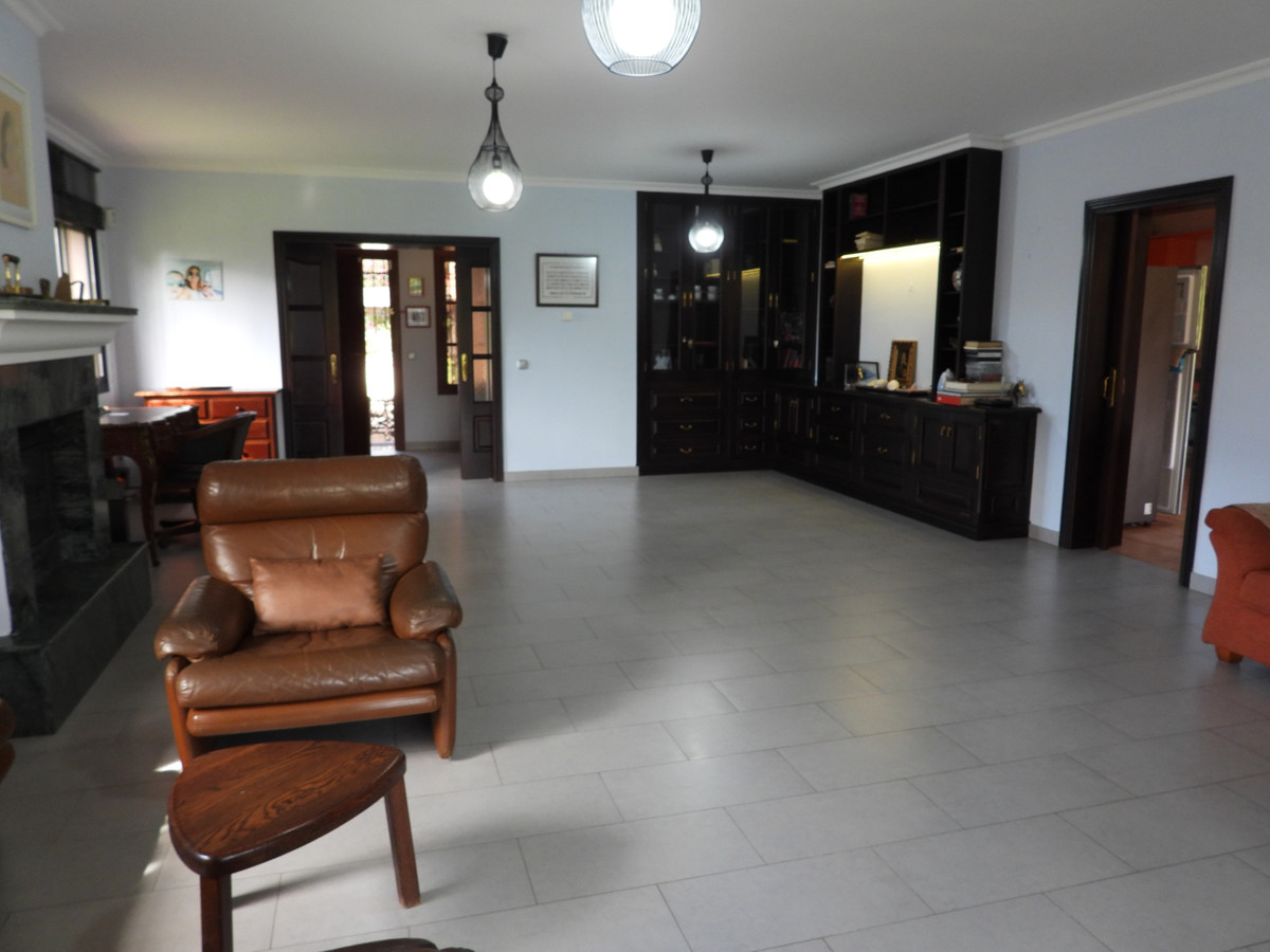 Villa te koop in Casares Playa R3652946