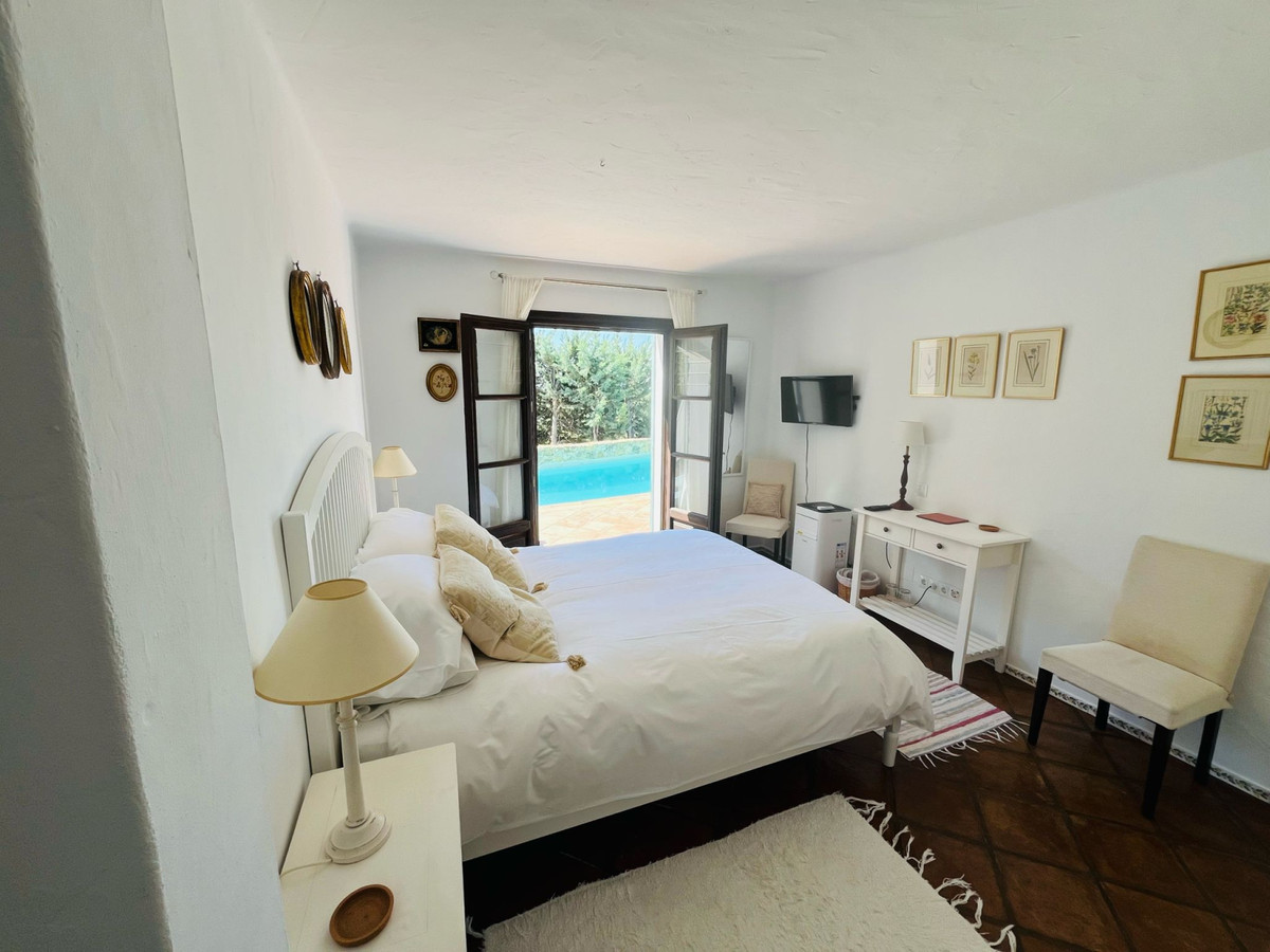 5 Bedroom Detached Villa For Sale Gaucín