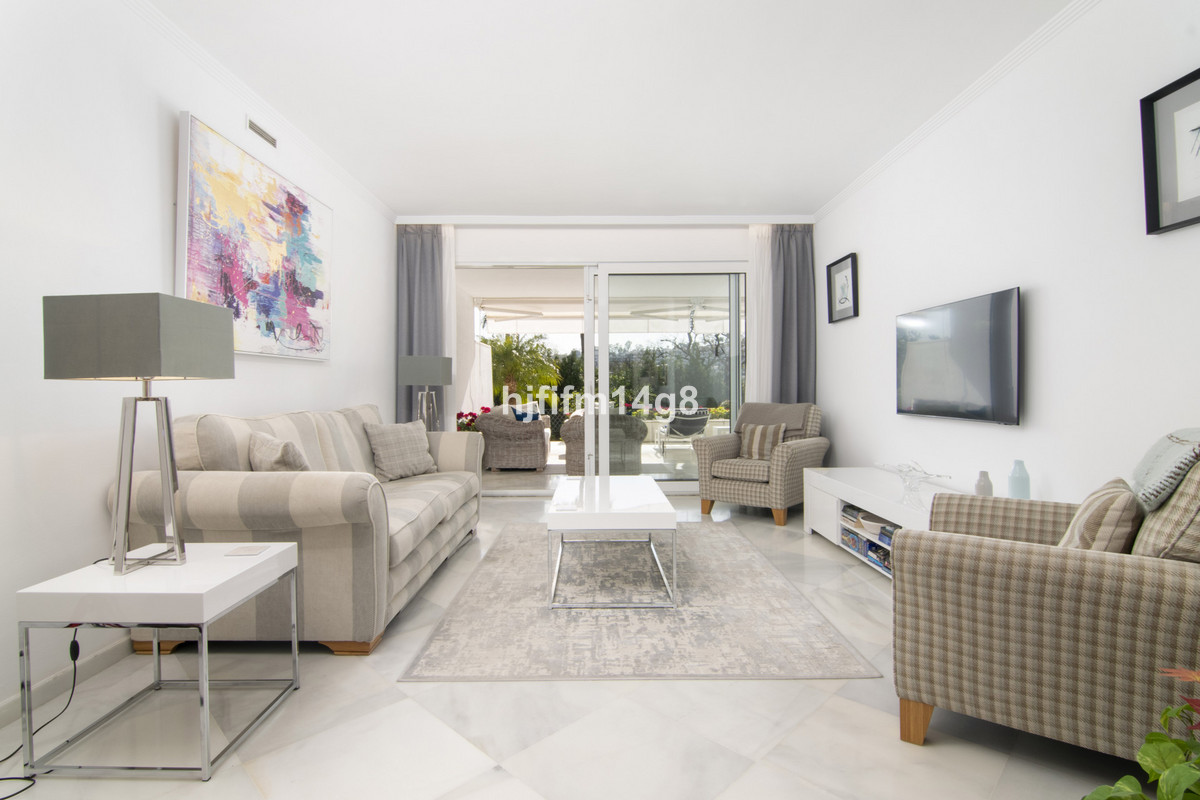 Appartement te koop in Nueva Andalucía R4677598