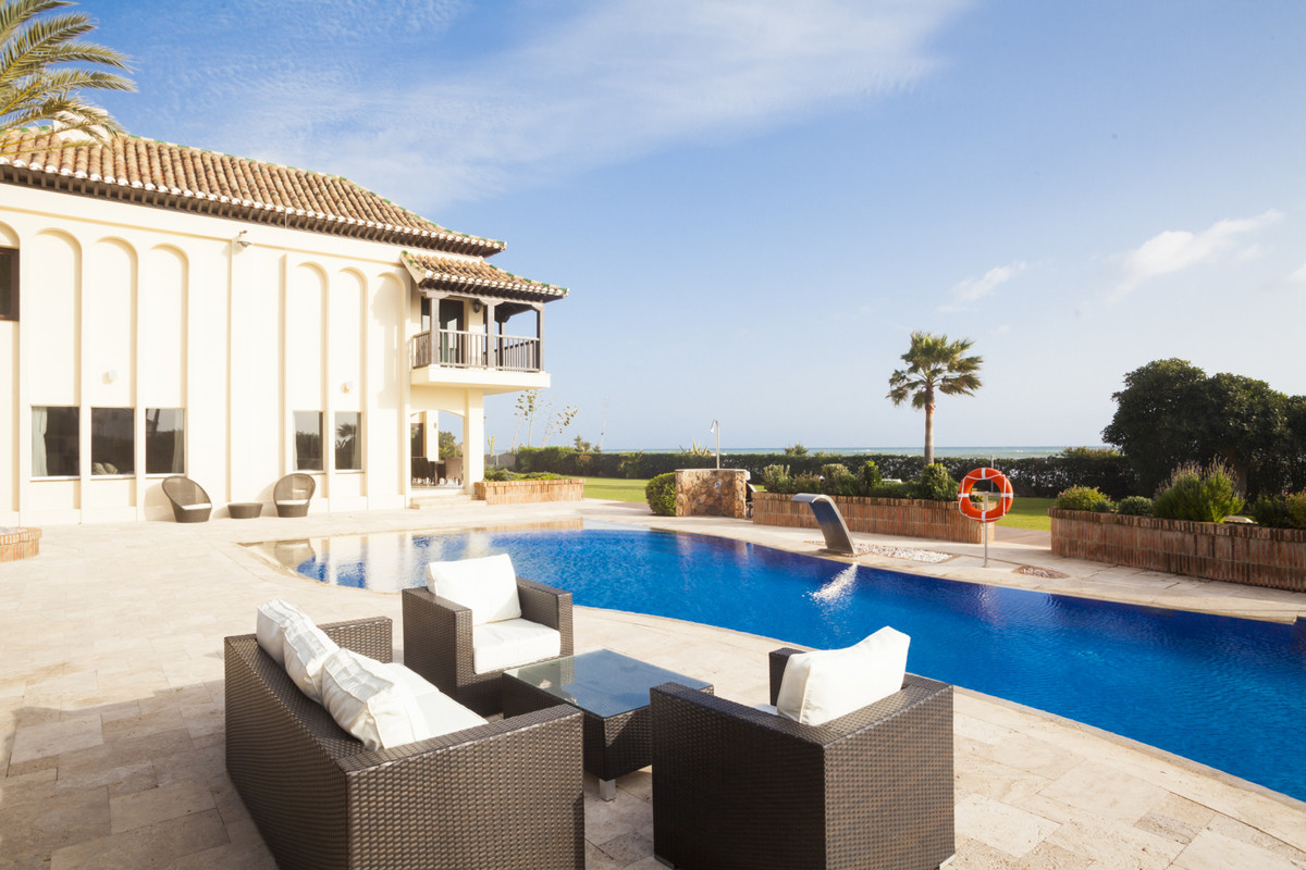 Villa en Marbella East en Costa del Sol En venta