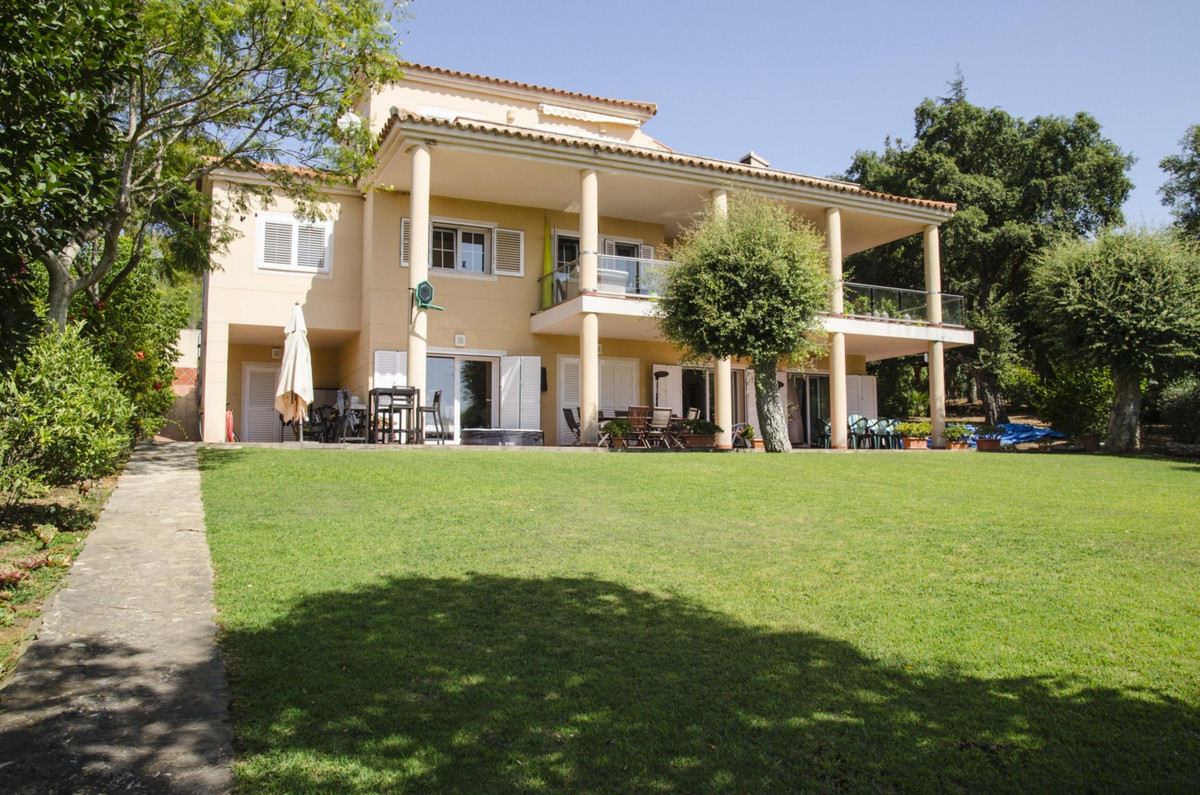Villa Detached in Sotogrande, Costa del Sol
