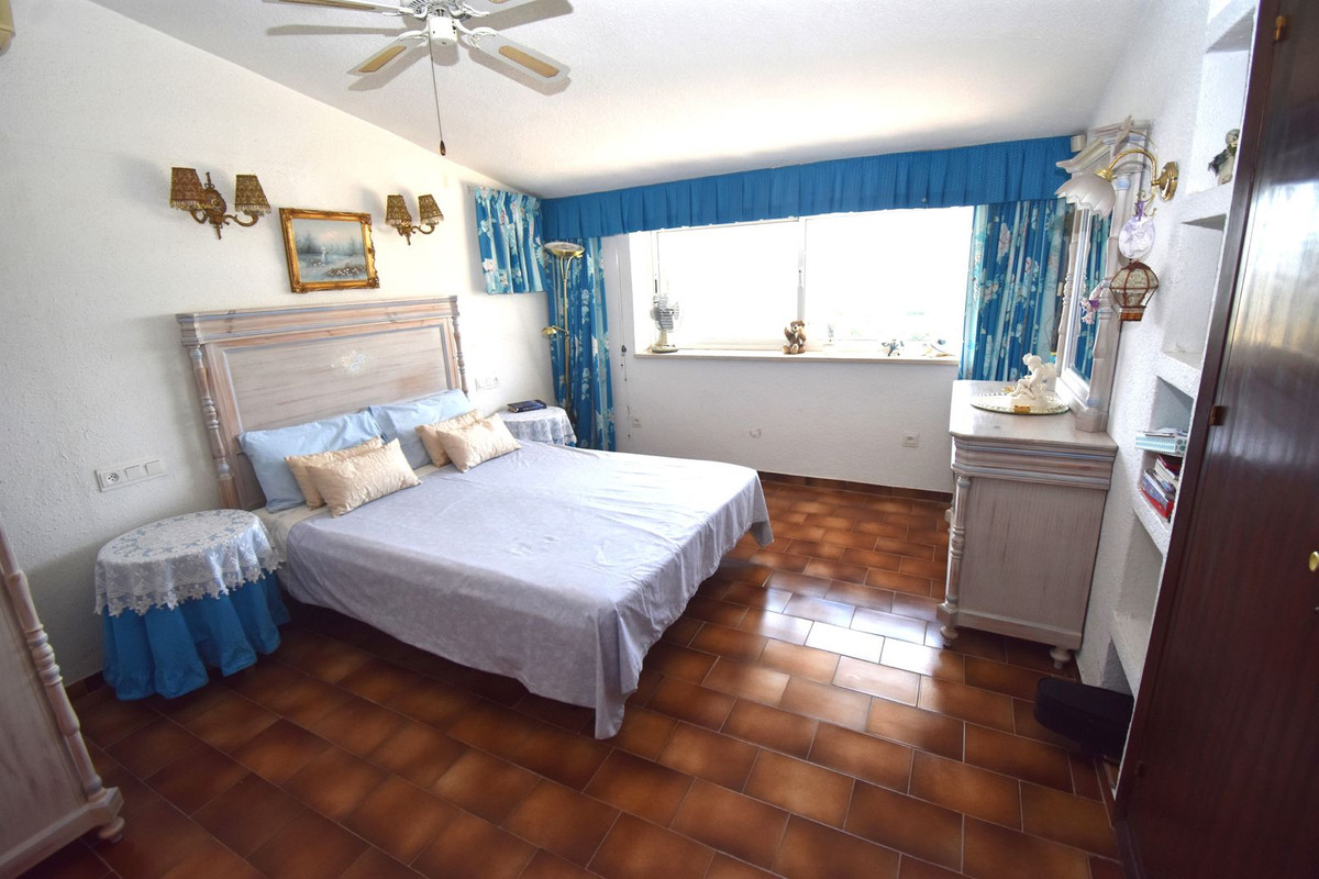 Villa te koop in Fuengirola R4403224