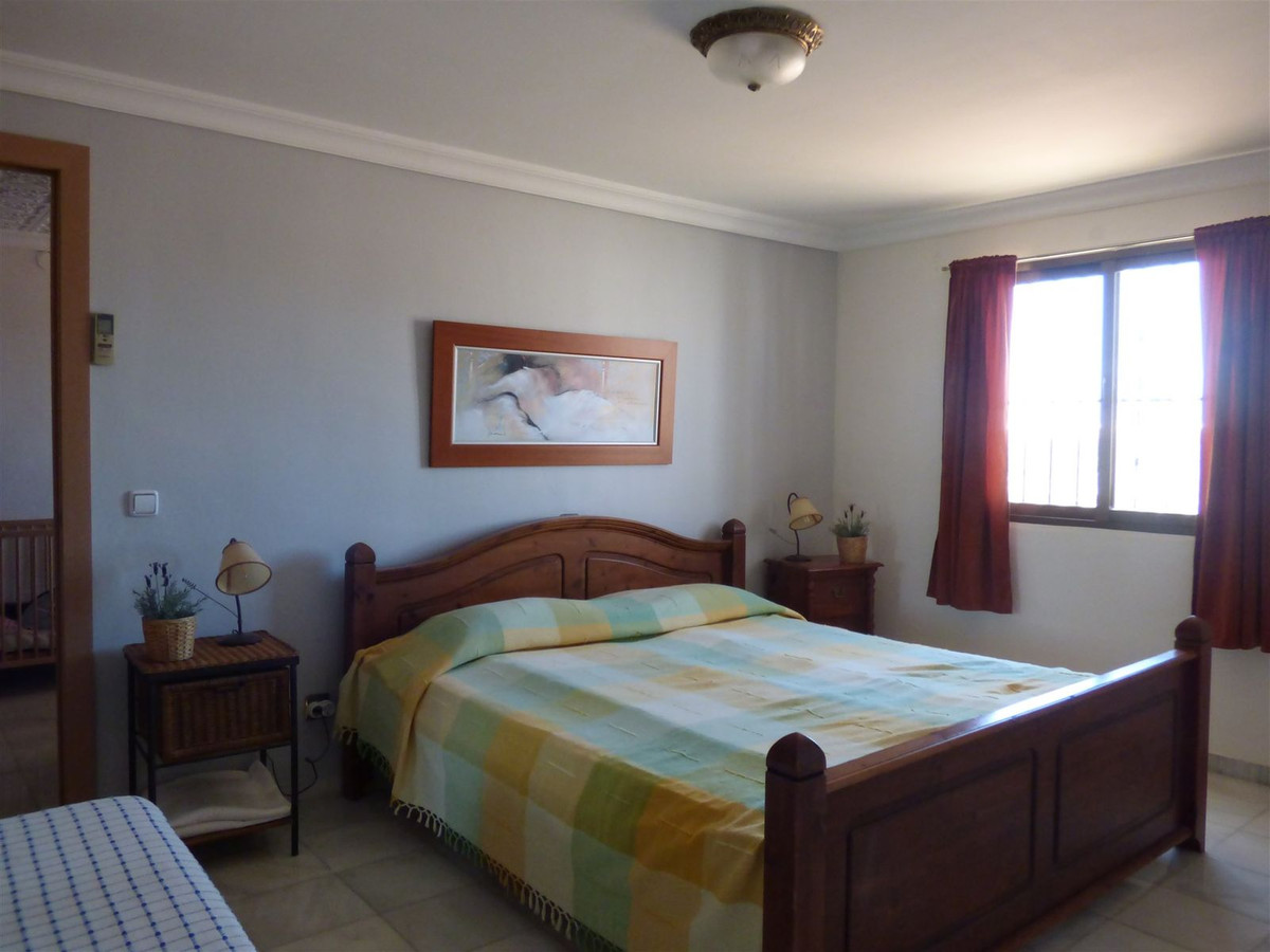 Villa te koop in Fuengirola R4417372