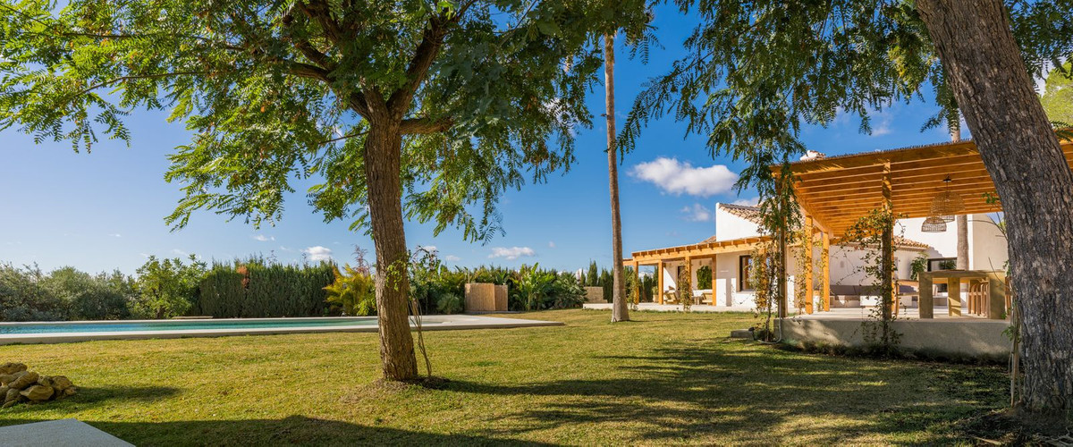 Villa te koop in Estepona R4606189