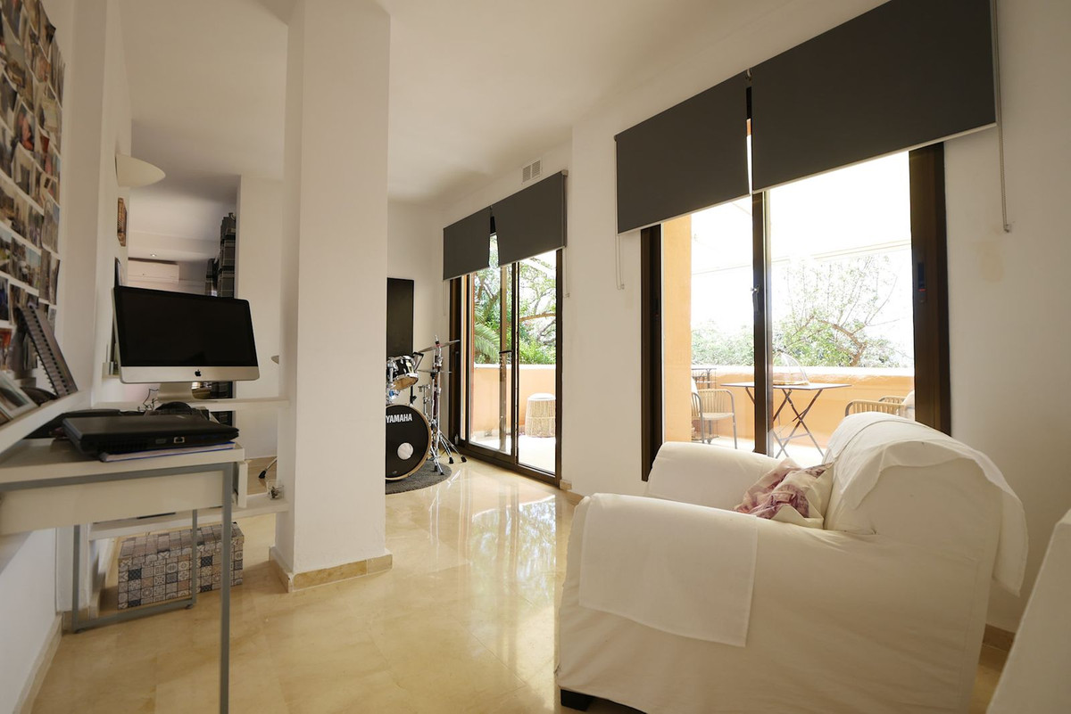 Apartamento con 2 Dormitorios en Venta La Mairena