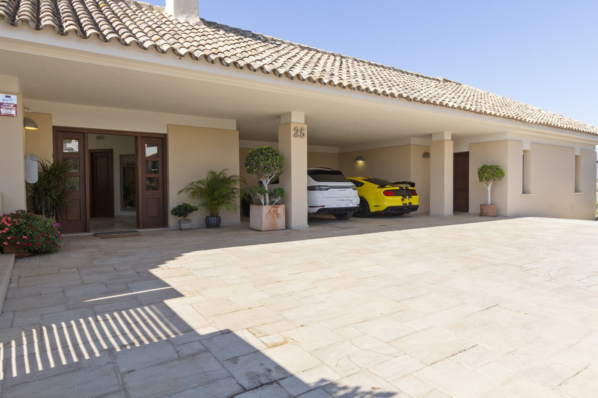Villa te koop in Mijas Golf R4706302