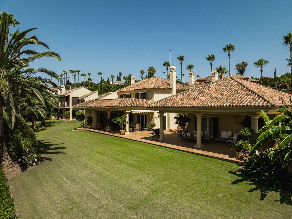 Villa te koop in Sotogrande Alto R4381735