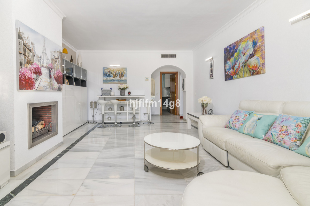 Appartement te koop in Nueva Andalucía R4626160