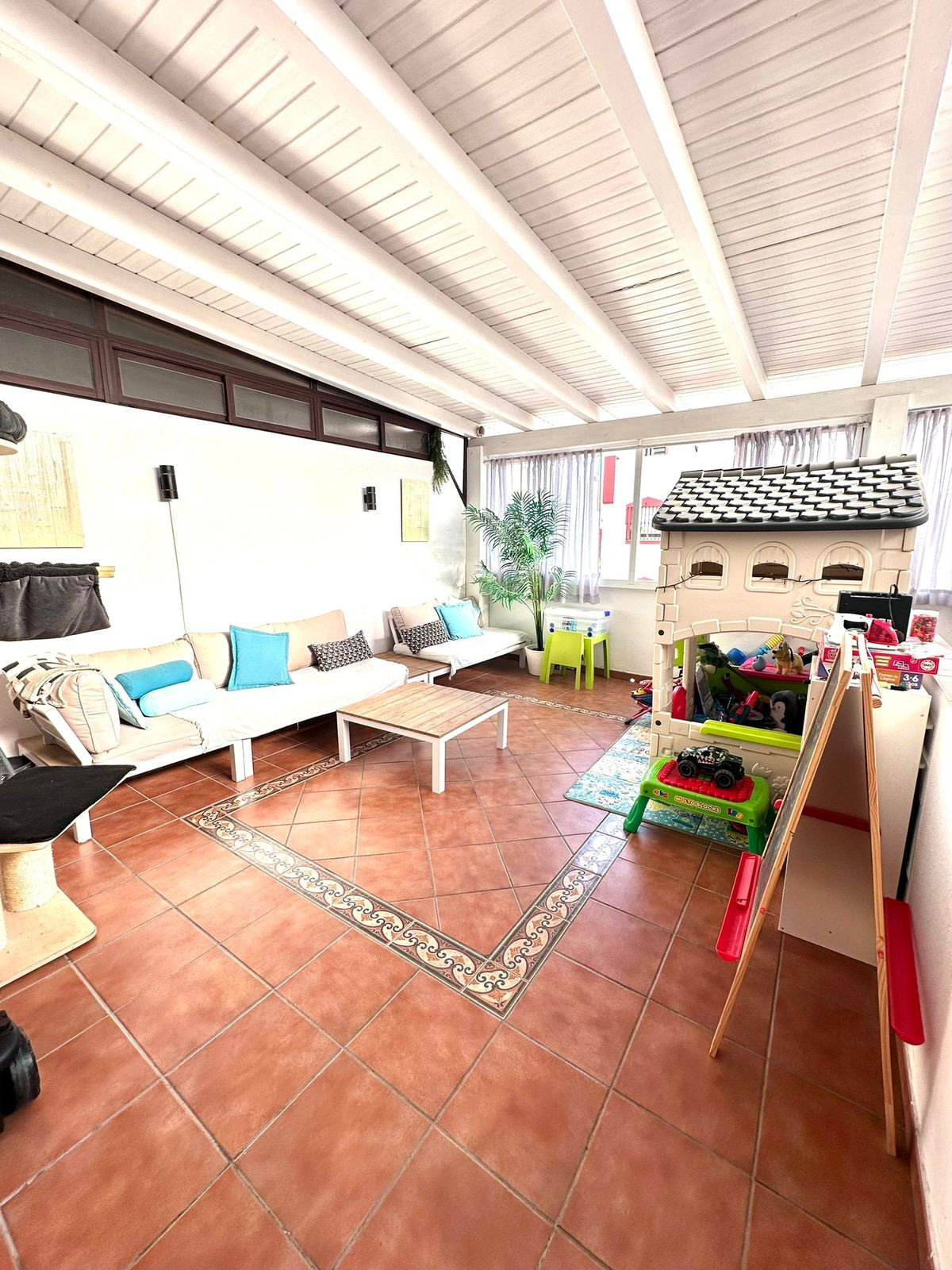 Villa te koop in Marbella R4322749
