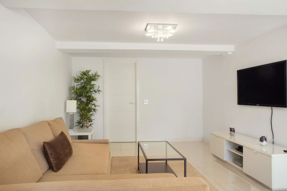 8 Schlafzimmer Freistehende Villa Zu Verkaufen Marbella