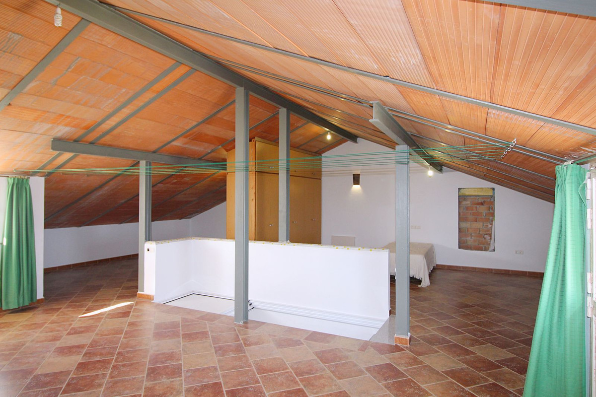 Villa te koop in Coín R3672731