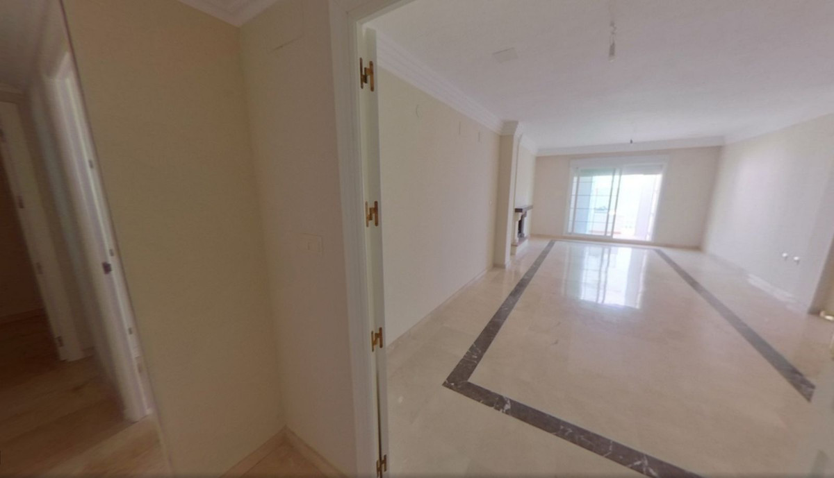 Appartement te koop in Río Real R4629697