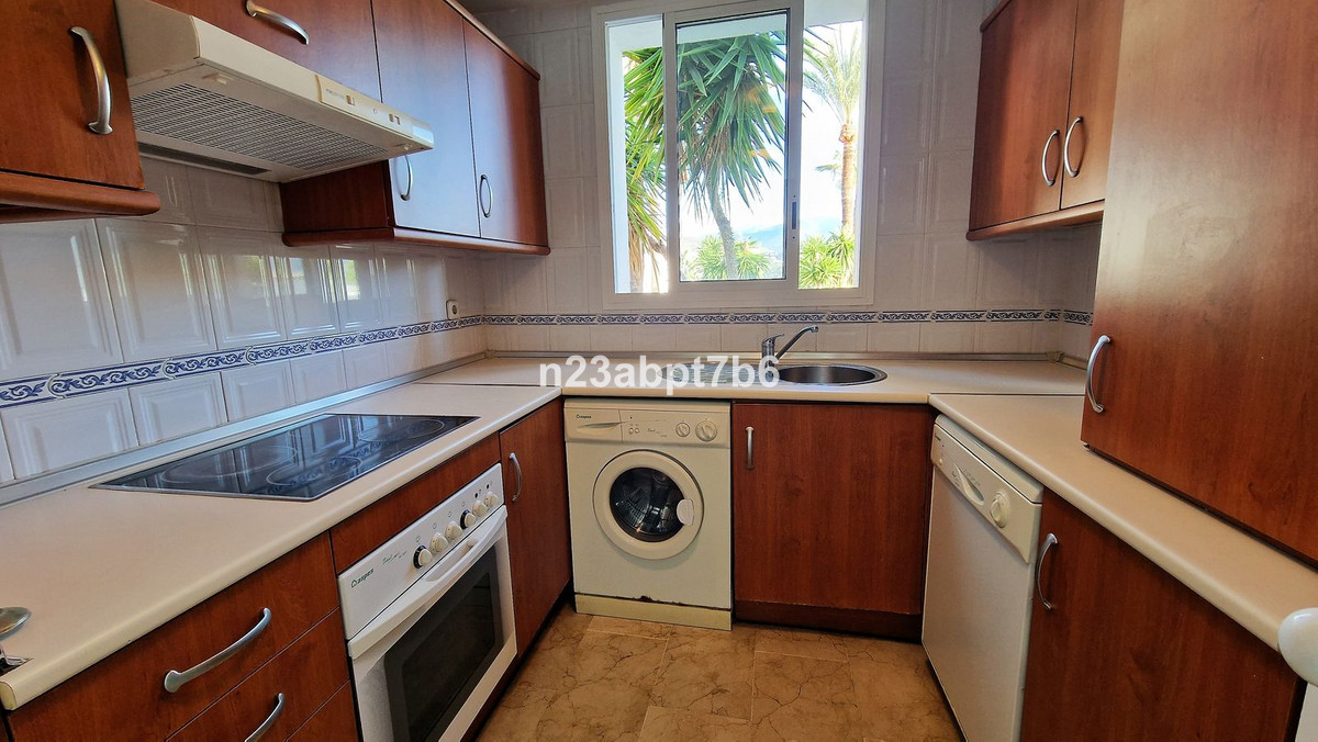 Appartement te koop in Nueva Andalucía R4564105