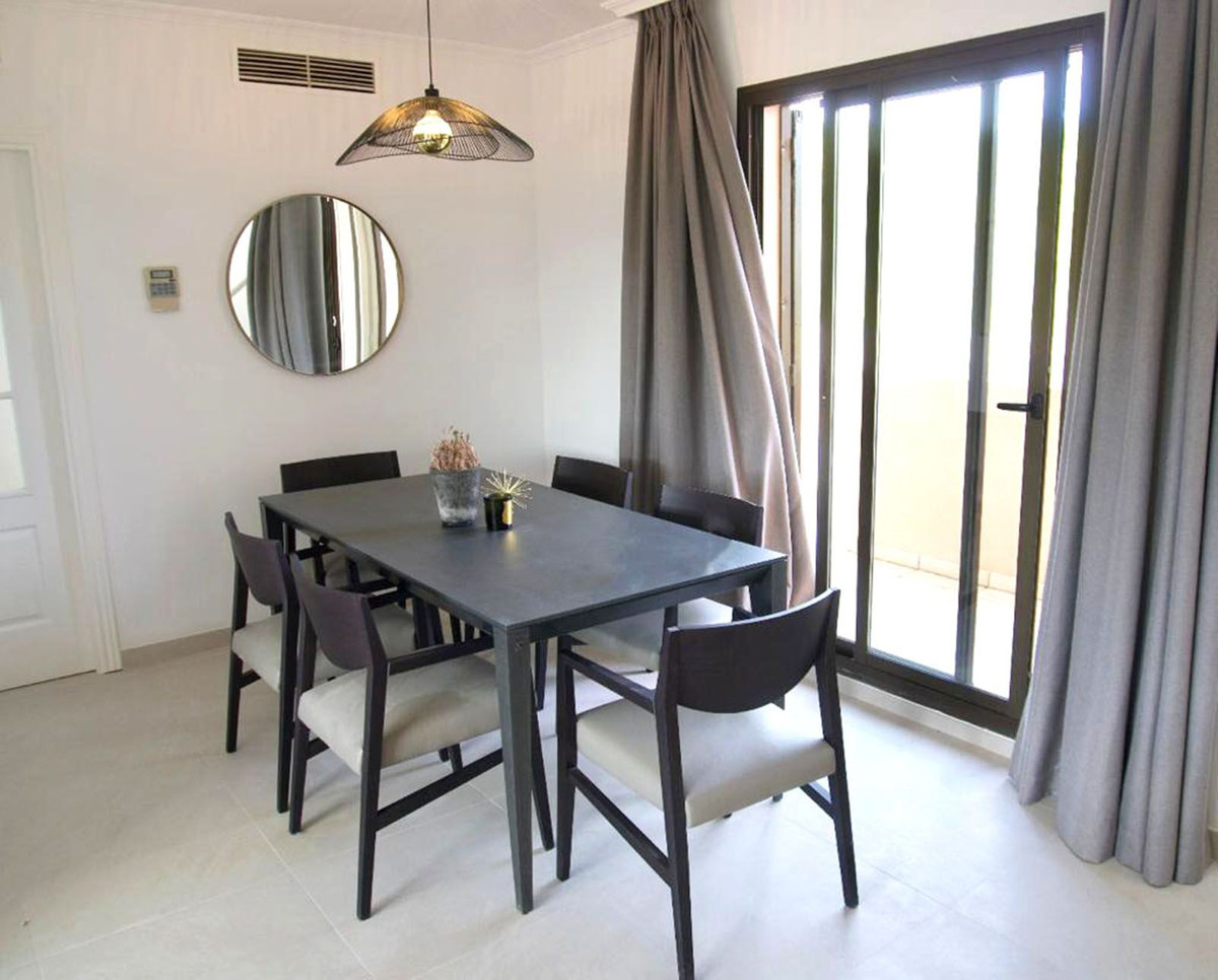 Apartamento Dúplex en Casares, Costa del Sol
