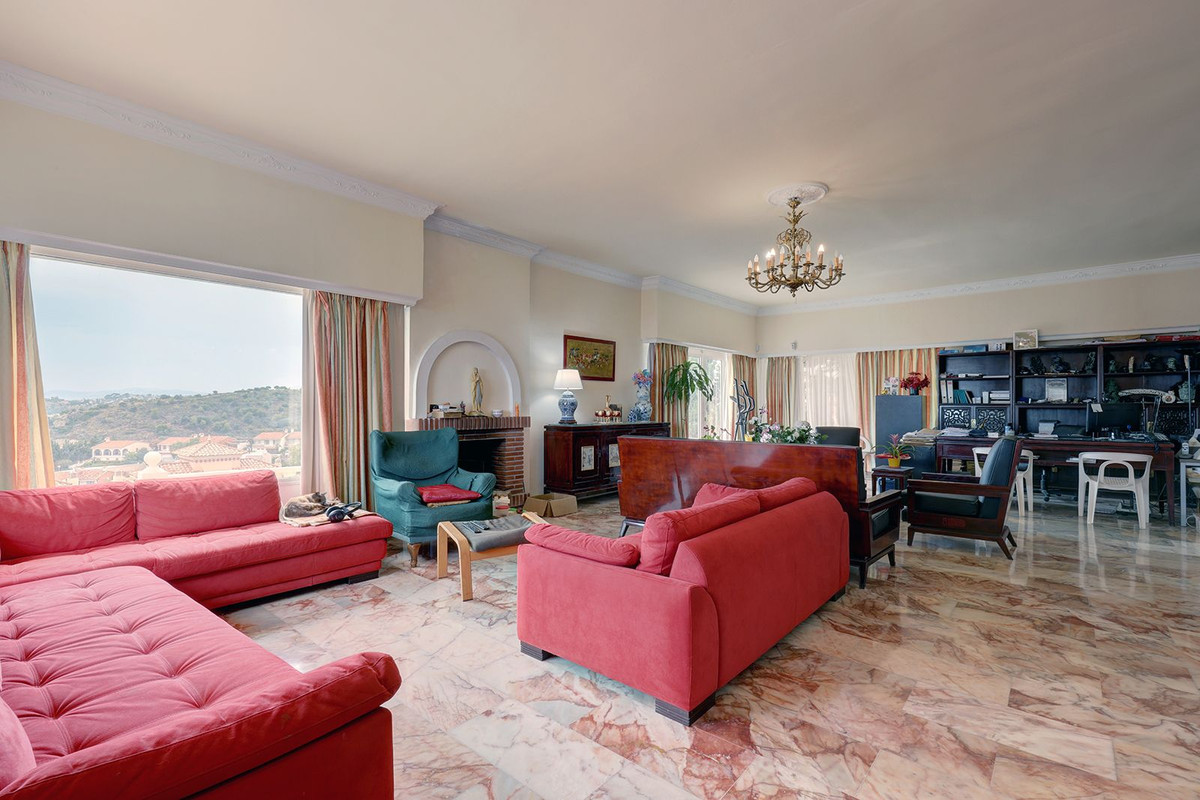 6 Schlafzimmer Freistehende Villa Zu Verkaufen Fuengirola