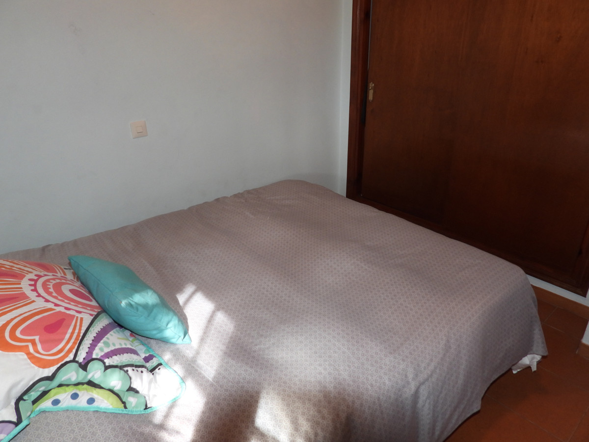 4 Dormitorio Independiente Villa En Venta Casares Playa