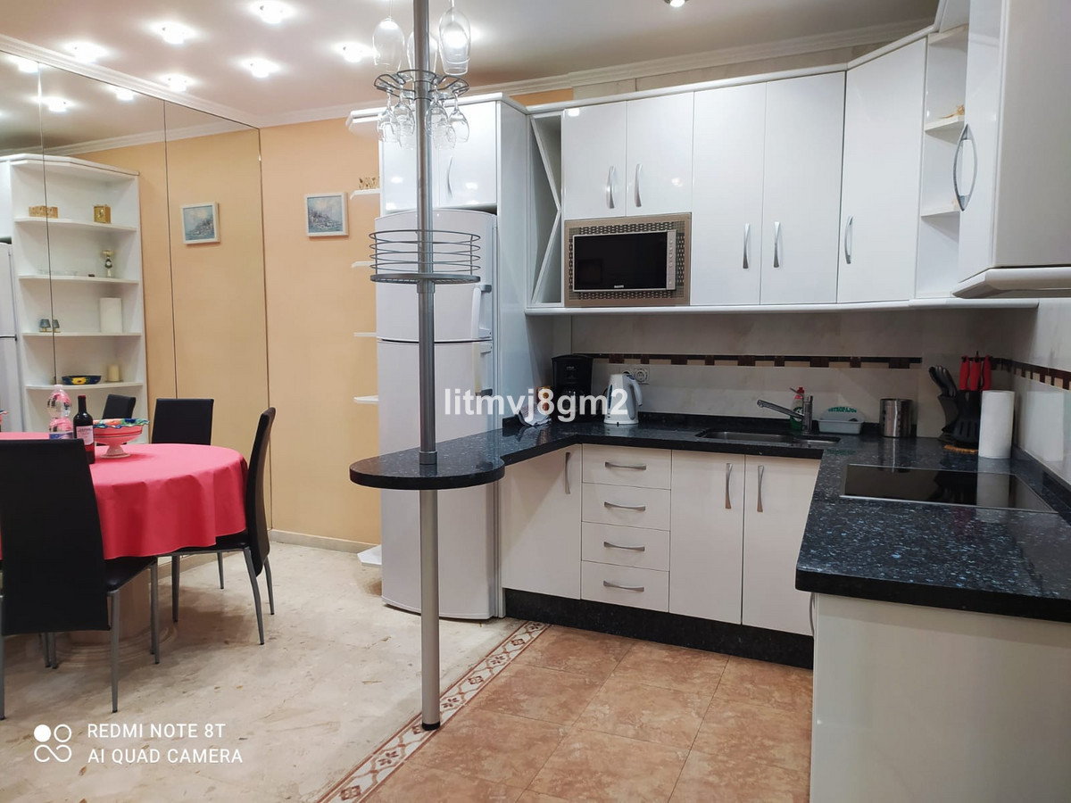 Appartement te koop in Calahonda R3287065