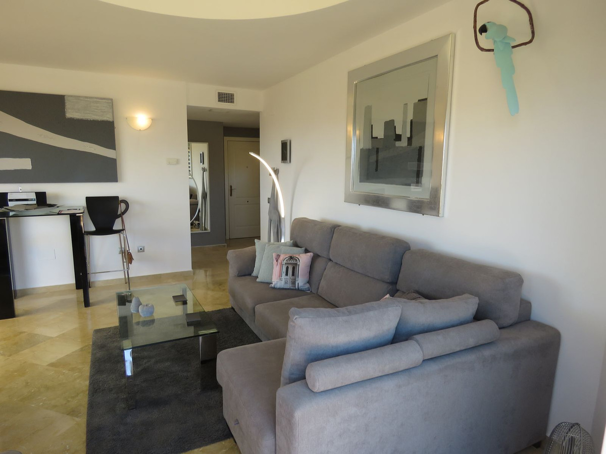 Apartment Penthouse in Calahonda, Costa del Sol

