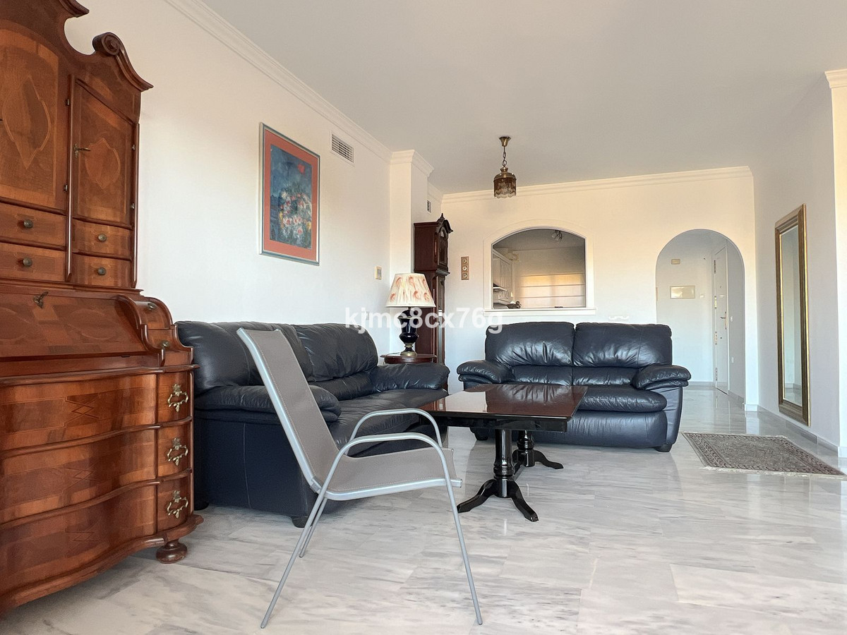 Appartement te koop in Calahonda R4595866