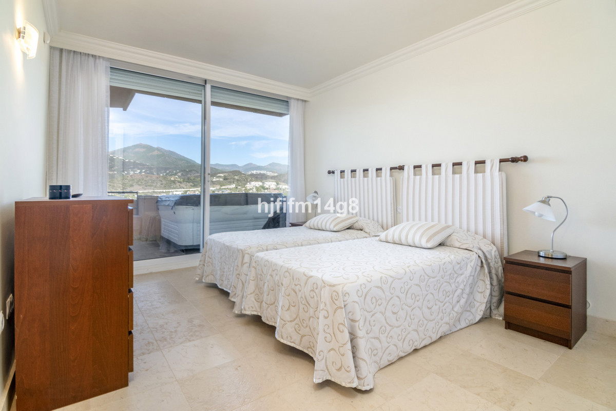 Appartement te koop in Nueva Andalucía R4589488
