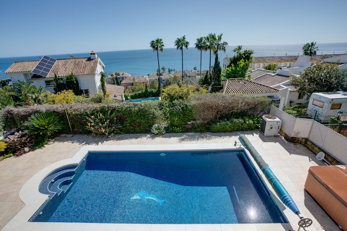Villa te koop in Casares Playa R4662250