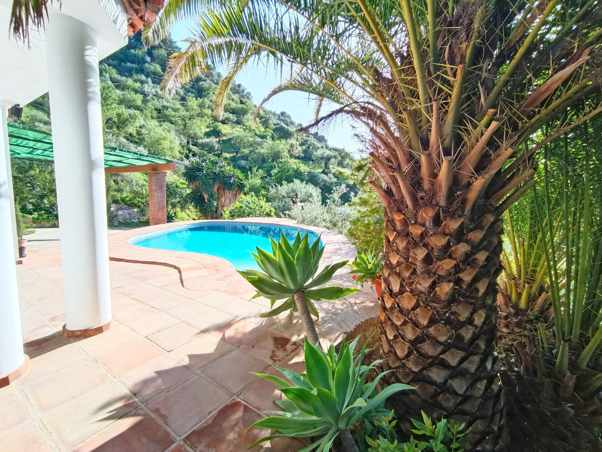 Villa Detached in Monda, Costa del Sol

