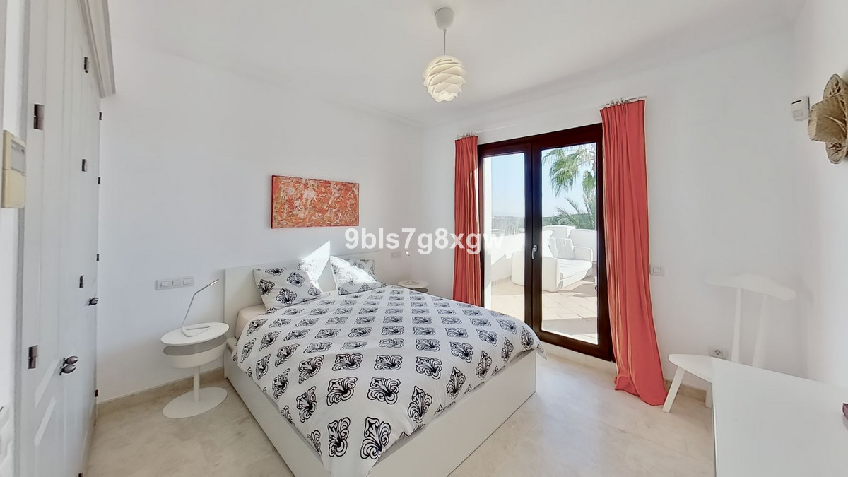 Apartment Penthouse in Casares, Costa del Sol
