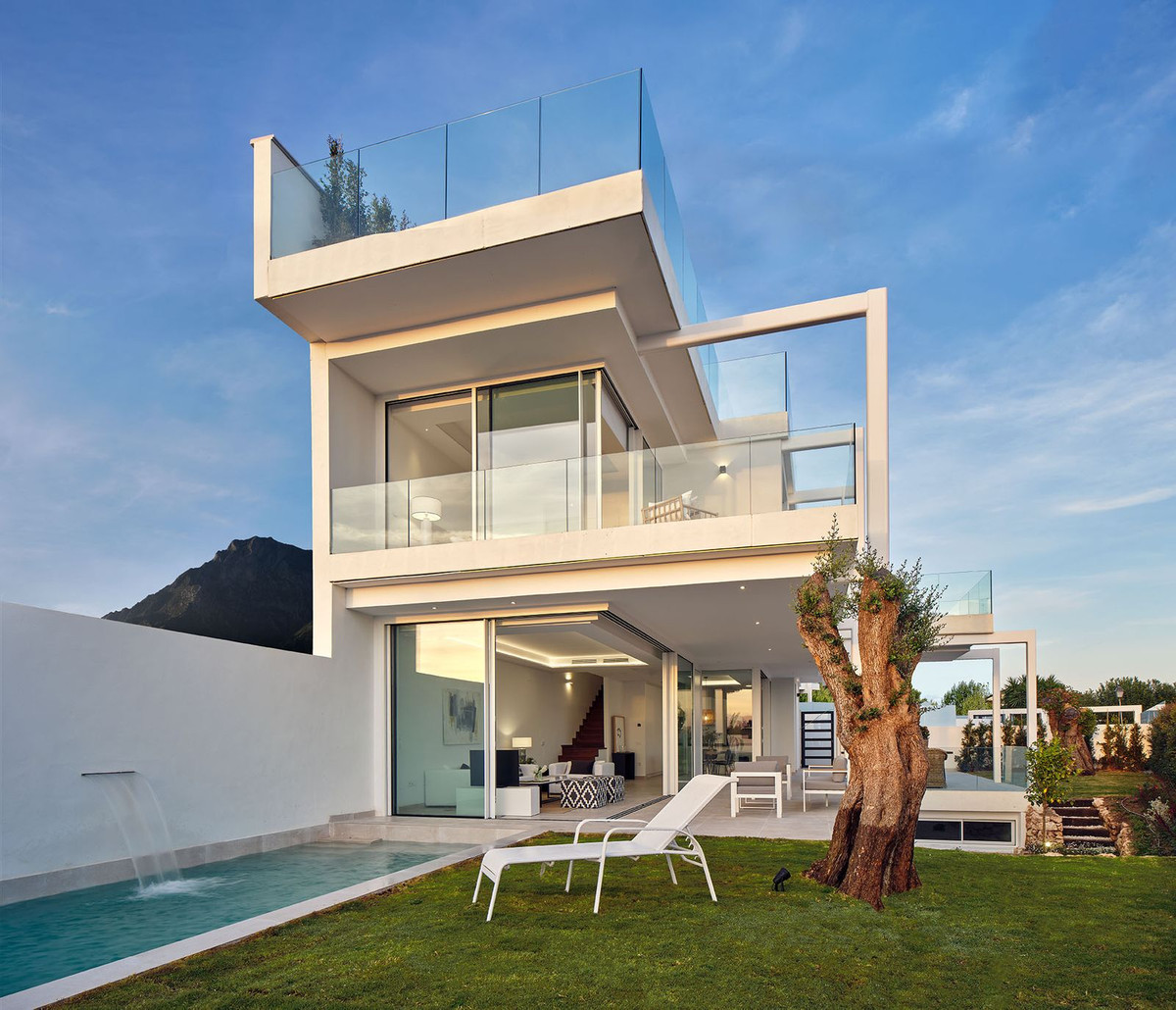 3 Bedroom Detached Villa For Sale Marbella, Costa del Sol - HP4253626