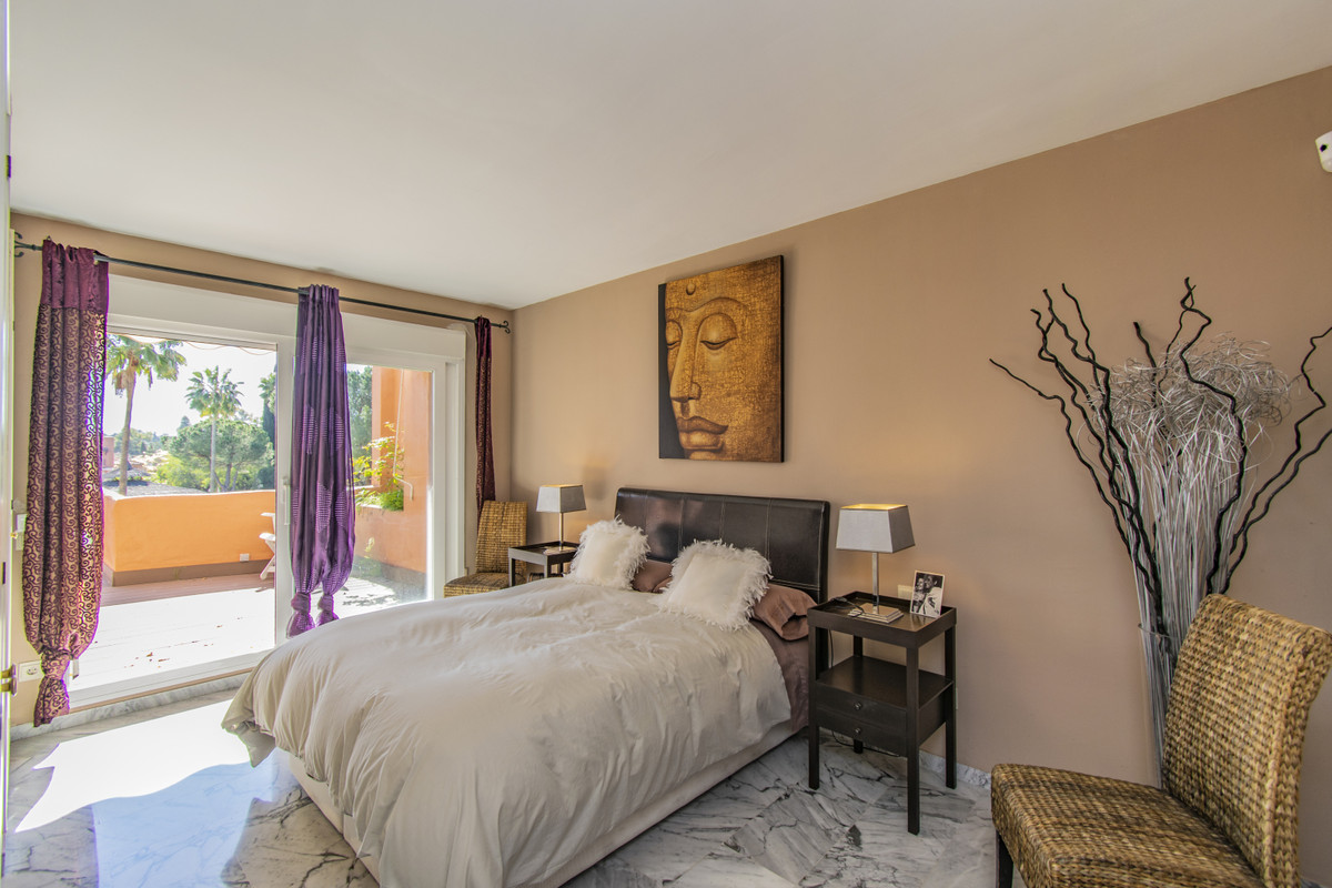 3 Bedroom Apartment for sale Guadalmina Baja