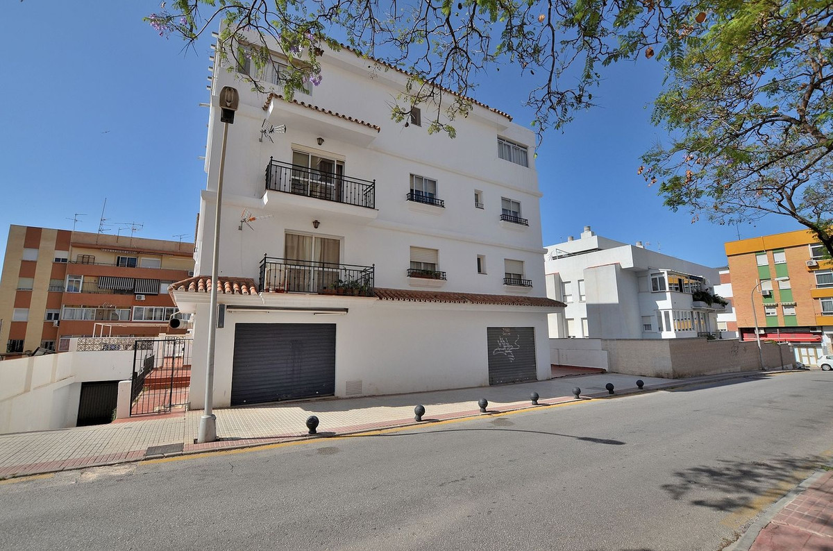 						Apartamento  Planta Baja
													en venta 
																			 en Arroyo de la Miel
					
