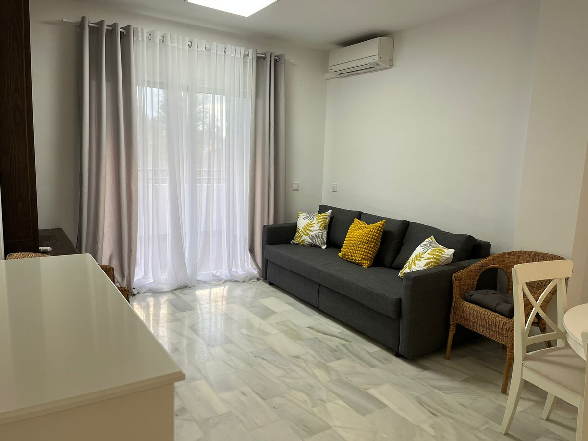 Appartement te koop in Guadalmina Baja R4713310