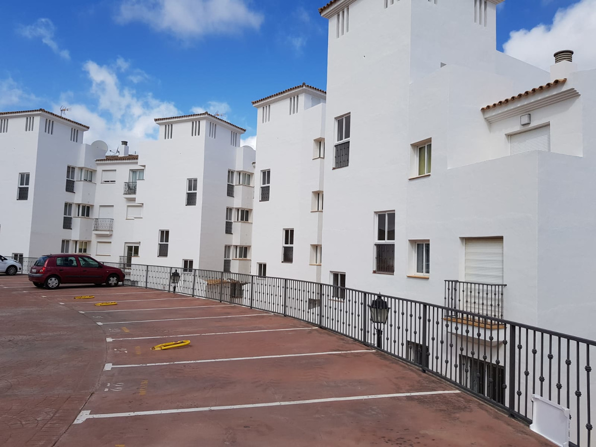 La Duquesa, Costa del Sol, Málaga, Espanja - Huoneisto - Keskikerros