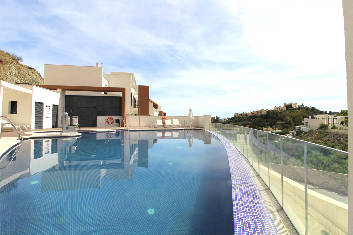 A truly spacious ground floor apartment with many contemporary features and located in the upper par, Spain