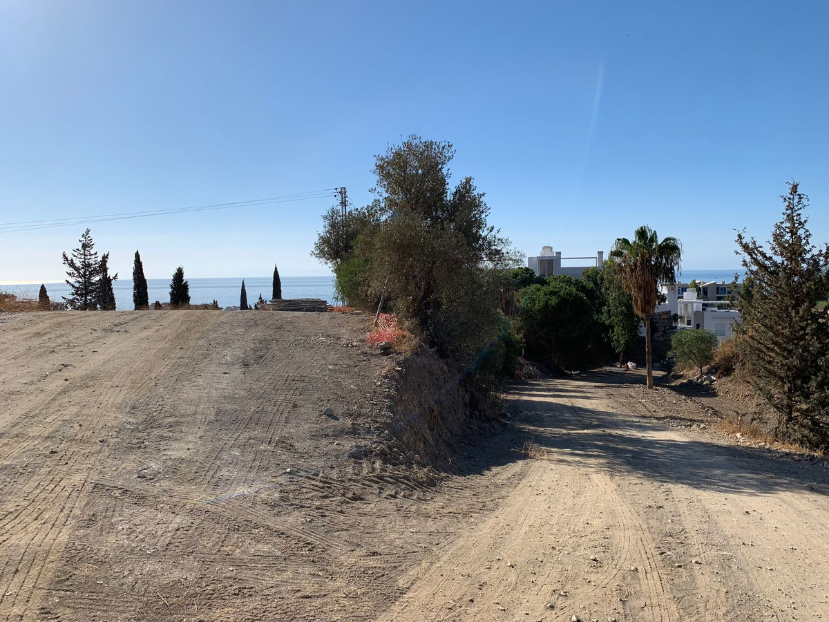 Hotel plot in the Higueron area, Benalmadena.
With spectacular sea views just 500m approximately fro, Spain