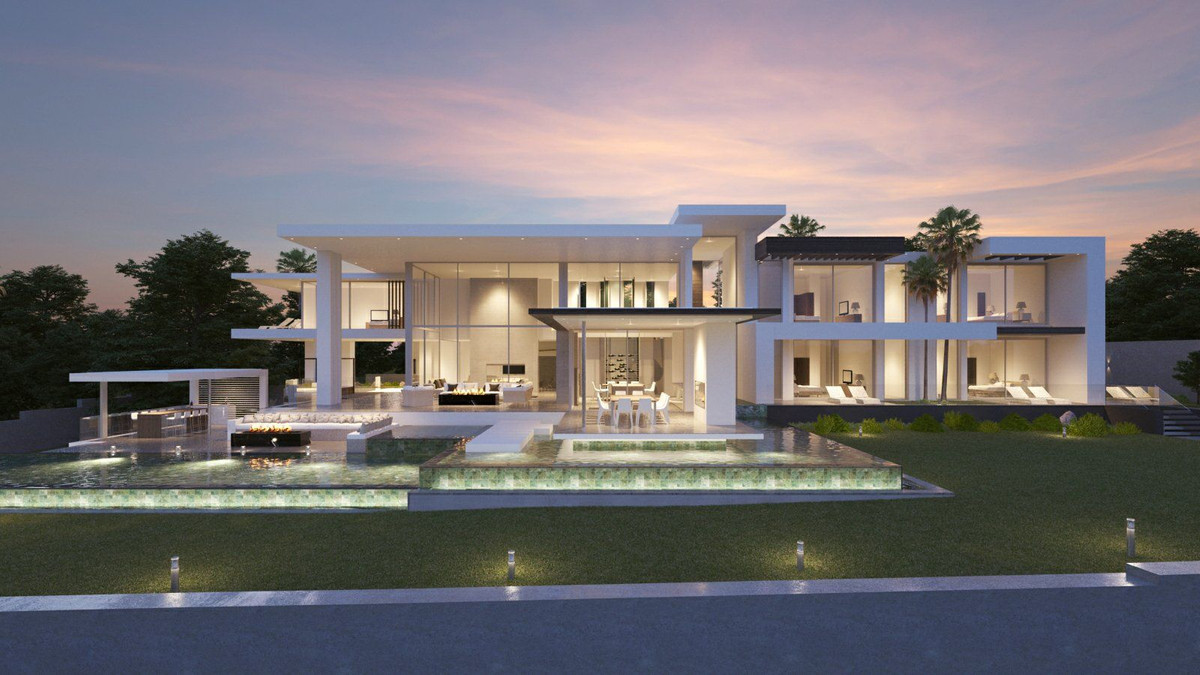 Detached Villa for sale in Los Flamingos, Costa del Sol