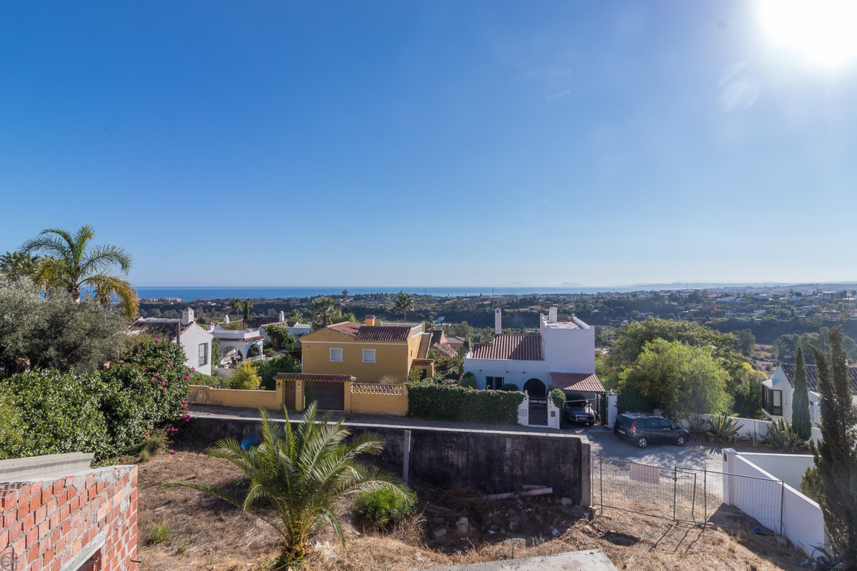 Good size plot in a nice area with fantastic sea views.

The plot has already the shell of a villa, , Spain