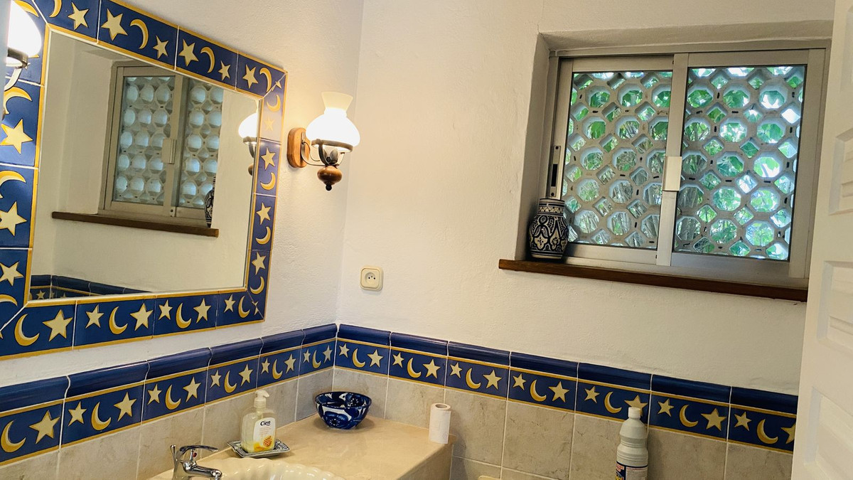 4 bedroom Villa For Sale in Mijas, Málaga - thumb 17