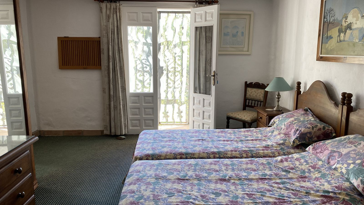 4 bedroom Villa For Sale in Mijas, Málaga - thumb 20