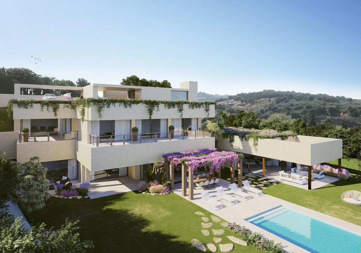 Villa Detached for sale in Los Flamingos, Costa del Sol