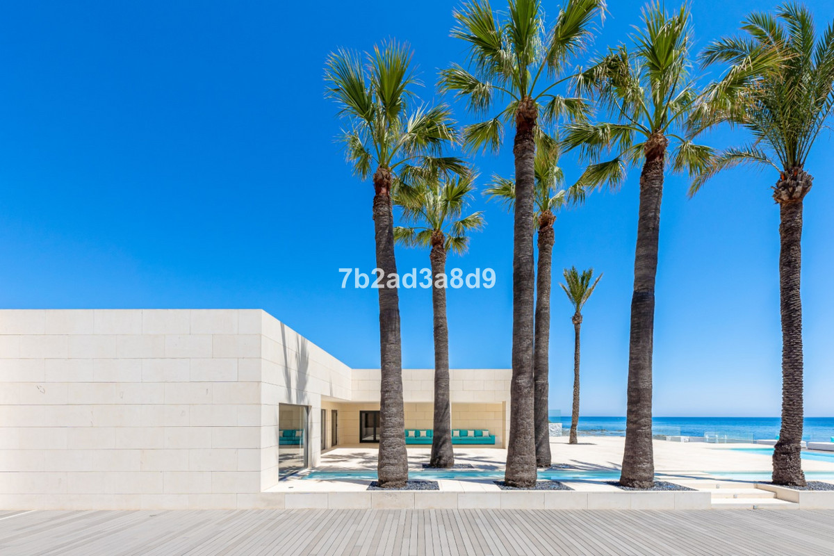 4 Bedroom Detached Villa For Sale Mijas Costa, Costa del Sol - HP4043029